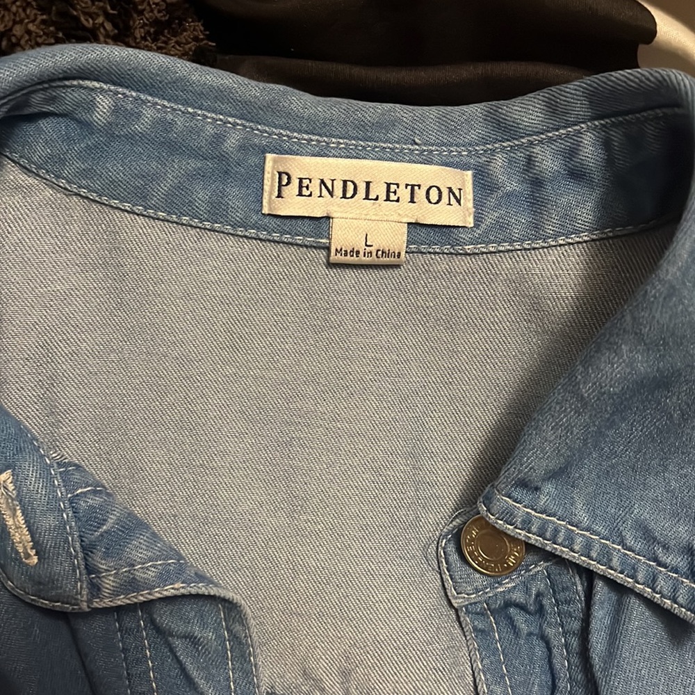 Vintage Pendleton Button Up Size Large - image 2